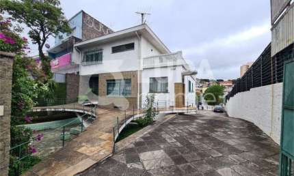 Casa com 5 dormitórios de 1000m² à venda, no Imirim