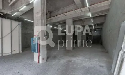 Loja comercial com 278 metros para locação na parada inglesa