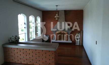 CASA COM 5 QUARTOS À VENDA NO TUCURUVI, SENDO 4 SUITES
