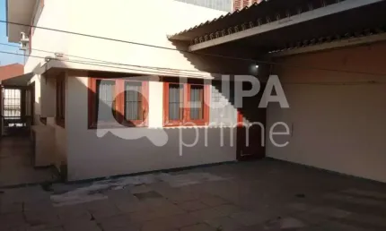 Sobrado com 3 dormitórios sendo suítes á venda na vila paulicéia