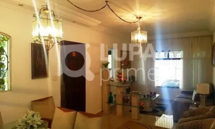 Casa com 3 quartos à venda na Rua Manuel Gaya, 1559, Vila Mazzei, São Paulo