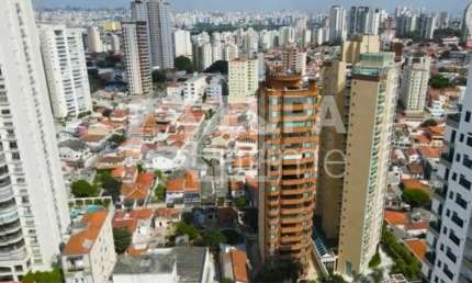 Apartamento com 4 dormitórios sendo todos suítes á venda em Santana