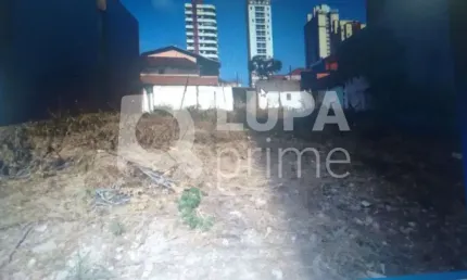 Terreno à venda na Rua Guarani, 404, Vila Galvão, Guarulhos