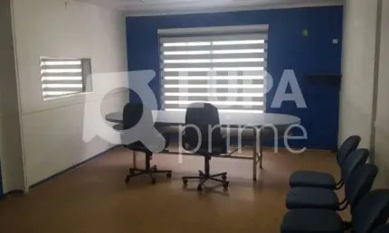 Conjunto Comercial  com 133 m² para locação na República