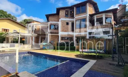 Casa com 5 dormitórios à venda no Alpes da Cantareira!
