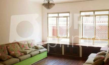 Casa semi geminada com 3 dormitórios de 270m² para Locação, na Vila Amália