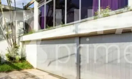 Sobrado com 4 dormitórios sendo 1 suíte á venda no Jardim São Bento