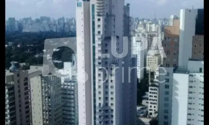 Salão comercial com 36 metros à venda na Várzea da Barra Funda!