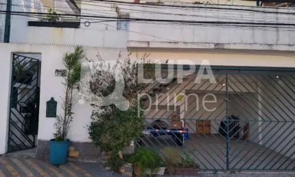 Sobrado com 3 dormitórios à venda na Vila Paulicéia!
