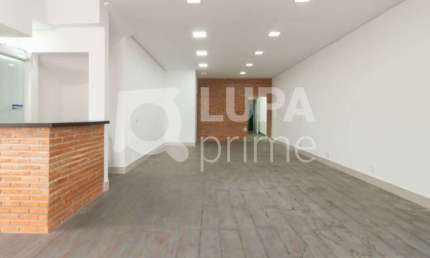 Prédio comercial com 450m² para locação no Jardim França