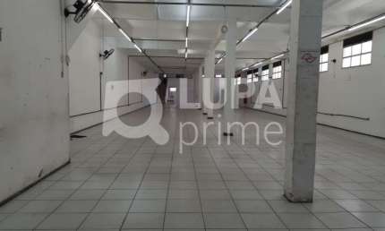 Prédio Comercial com 1.666m² para locação no Tremembé