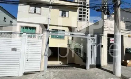 Sobrado com 3 dormitórios sendo 1 suíte para locação na Vila Pauliceia