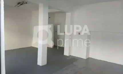Casa com 3 quartos à venda na Rua Doutor Valentim Bouças, 147, Vila Mazzei, São Paulo