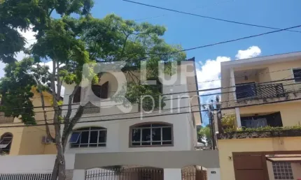 Sobrado com 3 dormitórios sendo 1 suíte para locação na Vila Aurora