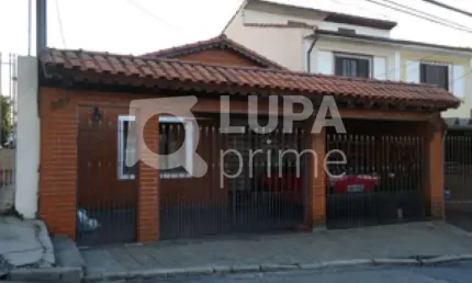 Casa térrea à venda com 110 metros de área construída