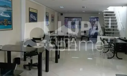 Prédio comercial com 420 metros á venda na água fria