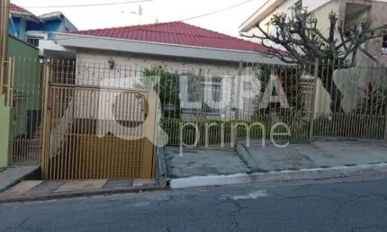 Casa Térrea com 3 dormitórios sendo 1 suíte para locação no Jardim São Paulo