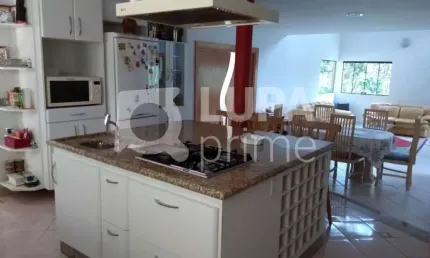 Casa com 3 quartos à venda na Alameda Casa Branca, 26, Parque Petrópolis, São Paulo