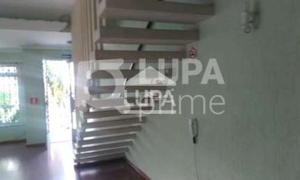 Sobrado comercial com 129 metros de área construída à venda no Imirim!