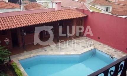 Casa térrea com 4 suítes á venda  em Jardim São Paulo
