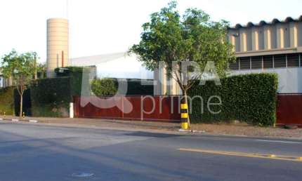 Galpão  Logístico com 3.054 M² de Area Privativa Para Locação no Parque Novo Mundo