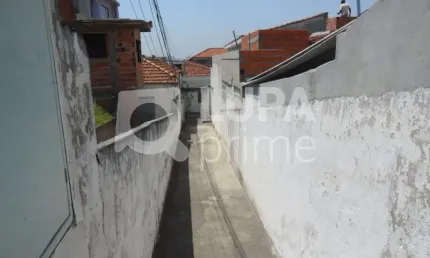 Terreno à venda na Rua Dona Carlota, 102, Vila Nivi, São Paulo