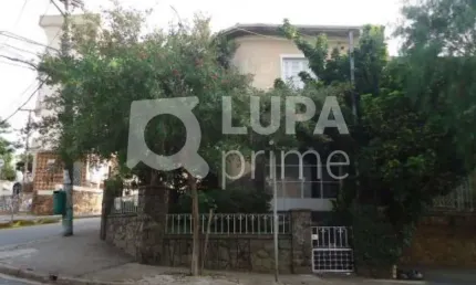 Casa com 3 quartos à venda na Rua Viveiros de Castro, 62, Jardim São Paulo (Zona Norte), São Paulo