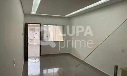 Sobrado com 3 dormitórios sendo suítes á venda no parque vitória