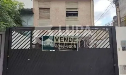 Sobrado com 4 dormitórios sendo 2 suítes à venda em santana!