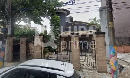 PredioComercial com 500 metros para locação na Parada Inglesa