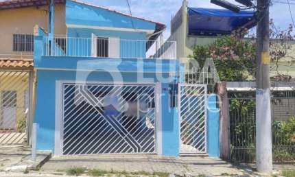 Sobrado com 2 dormitórios á venda na Vila Santa Terezinha