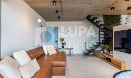 Apartamento Duplex com 1 dormitório á venda em Santana