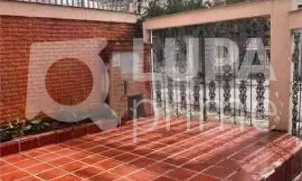 Sobrado com 3 dormitórios sendo 1 suíte à venda no  Jardim São Paulo
