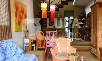 SOBRADO 3 DORMITÓRIOS (1 SUÍTE) Á VENDA- VILA IRMÃOS ARNONI