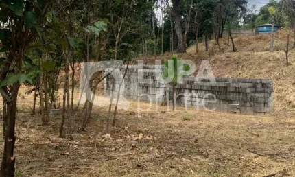 Terreno com 4.376 metros de área  á venda em mairiporã