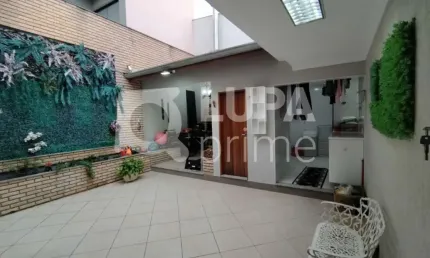 Sobrado com 2 dormitórios sendo 1 suíte á venda na Água Fria