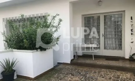 Casa assobradada 3 dormitórios (1 suíte) á venda- santana