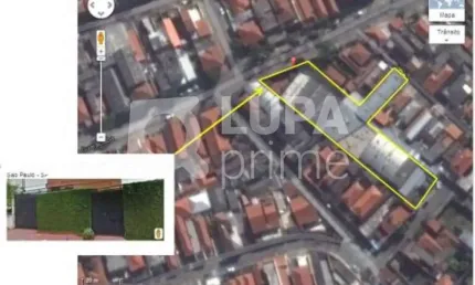 Terreno com 2600 m2 de área total 20 x 130 metros - no tatuapé