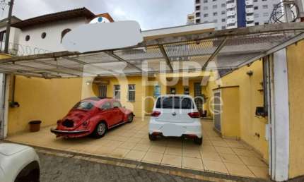 Casa Térrea Comercial com 4 salas para locação na Vila Paulicéia