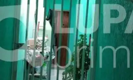 Sobrado com 3 dormitórios sendo 1 suíte á venda no imirim.