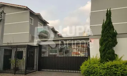 Sobrado com 3 dormitórios sendo 1 suíte á venda no parque mandaqui