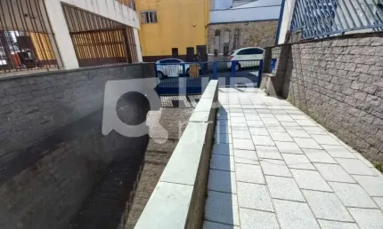 Sobrado com 3 dormitórios sendo 1 suíte á  venda na vila isolina mazzei