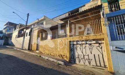 Casa térrea com 2 dormitórios à venda na Vila Medeiros