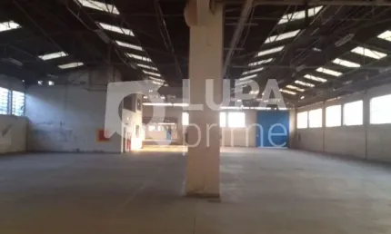 Galpão/ salão comercial com 3640 metros, no bairro do limao
