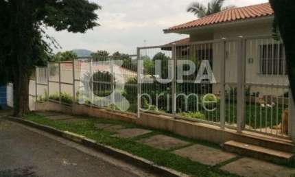 Casa com 4 quartos para alugar na Rua Estrela do Indaiá, 172, Jardim Floresta, São Paulo