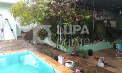Casa térrea com 3 dormitórios de 600m² à venda no Tucuruvi