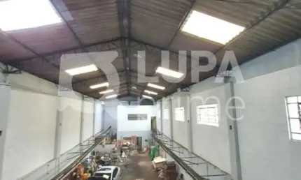 Barracão / Galpão / Depósito com 3 salas à venda na Rua Francisca Biriba, 638, Santa Teresinha, São Paulo