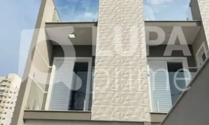 Sobrado com 3 dormitórios sendo suítes á venda no parque vitória