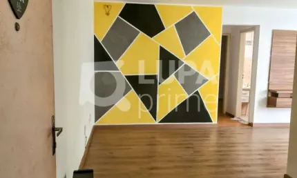 Apartamento com 2 dormitórios de 76m² à venda, na Cachoeirinha