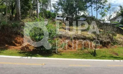 Terreno à venda na Avenida Parque Petrópolis, 321, Alpes de Mairiporã, Mairiporã